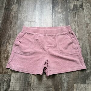 Thread & Supply Shorts